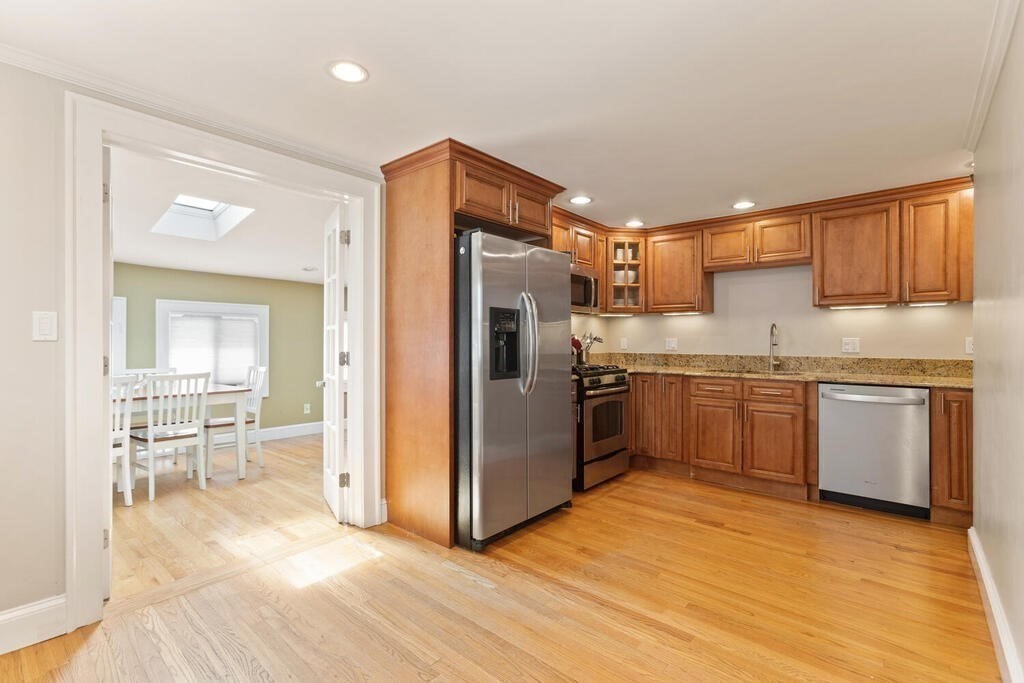 38 Rockmont Road Arlington, MA 02474 - Photo 6 of 24