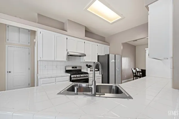 $480,000 | Undisclosed Address, Bakersfield, CA 93313