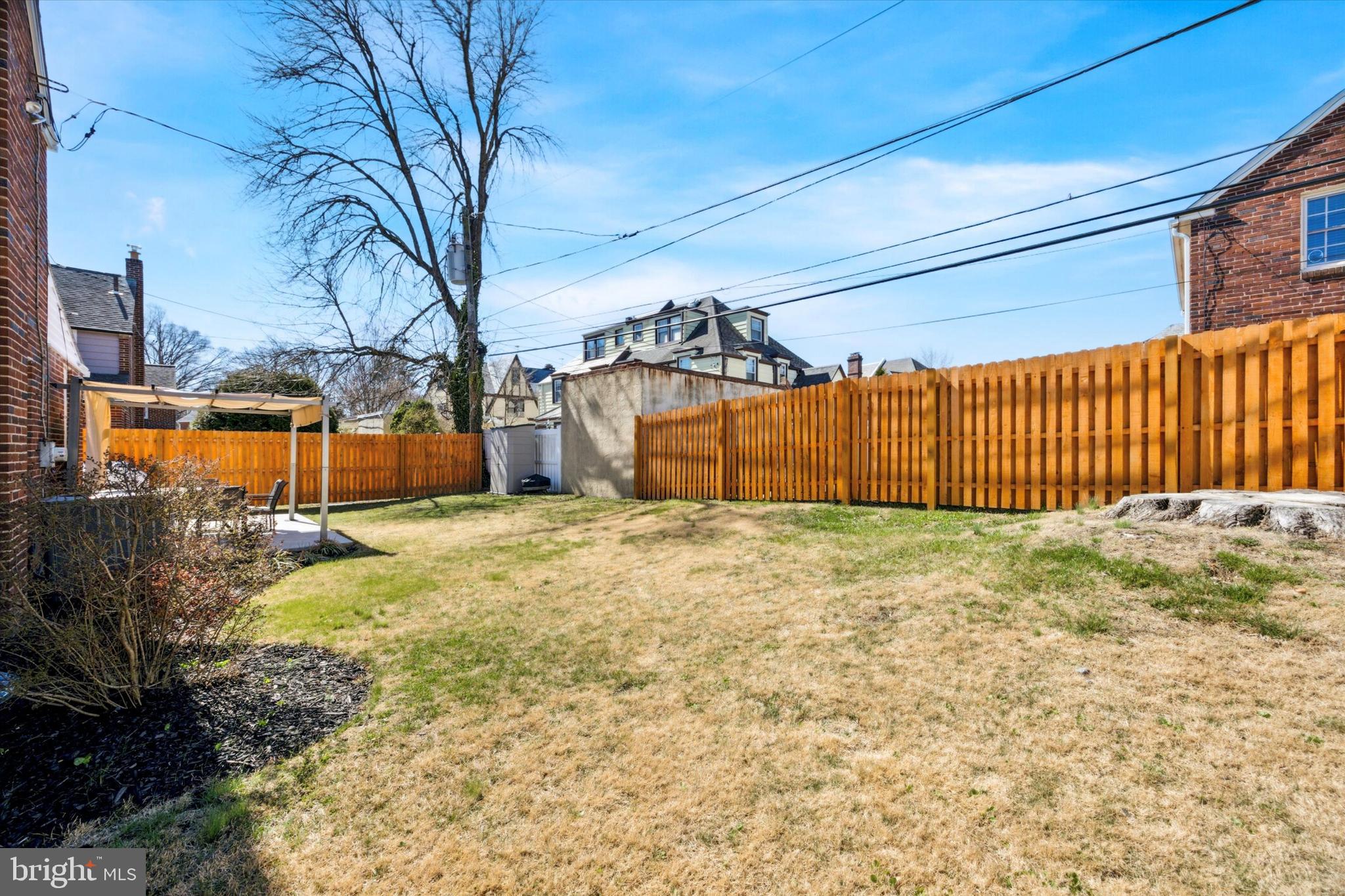 22 Mansfield Road Lansdowne, PA 19050 - Photo 25 of 25 a view of a backyard with wooden fence