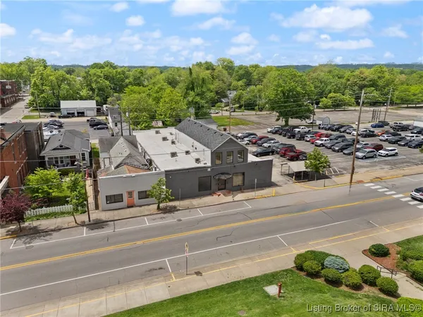 $600,000 | 1011 Vincennes Street, Unit 5, New Albany, IN 47150