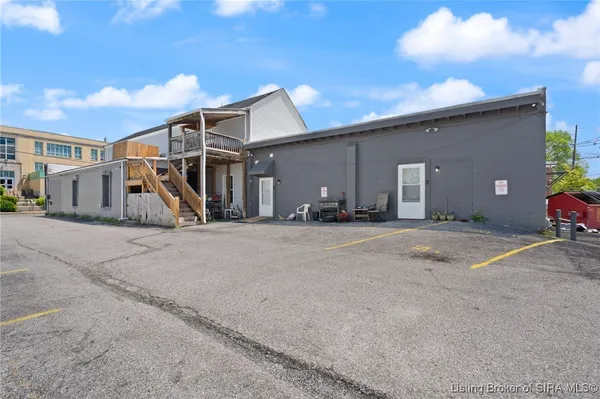 $600,000 | 1011 Vincennes Street, Unit 5, New Albany, IN 47150