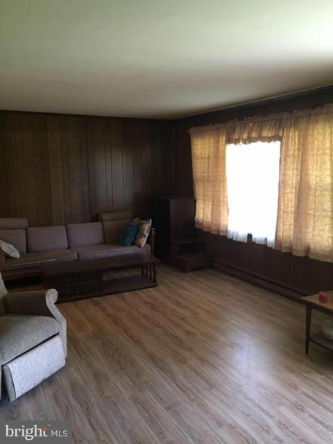 339 Hope Road Stafford, VA 22554 - Photo 14 of 30 Family Room