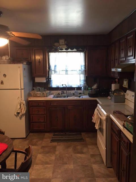 339 Hope Road Stafford, VA 22554 - Photo 9 of 30 Kitchen