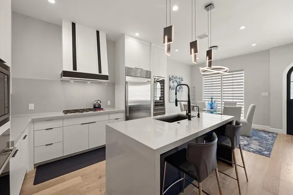 $1,849,000 | 2850 Lakeside Parkway, Unit 106, Flower Mound, TX 75022