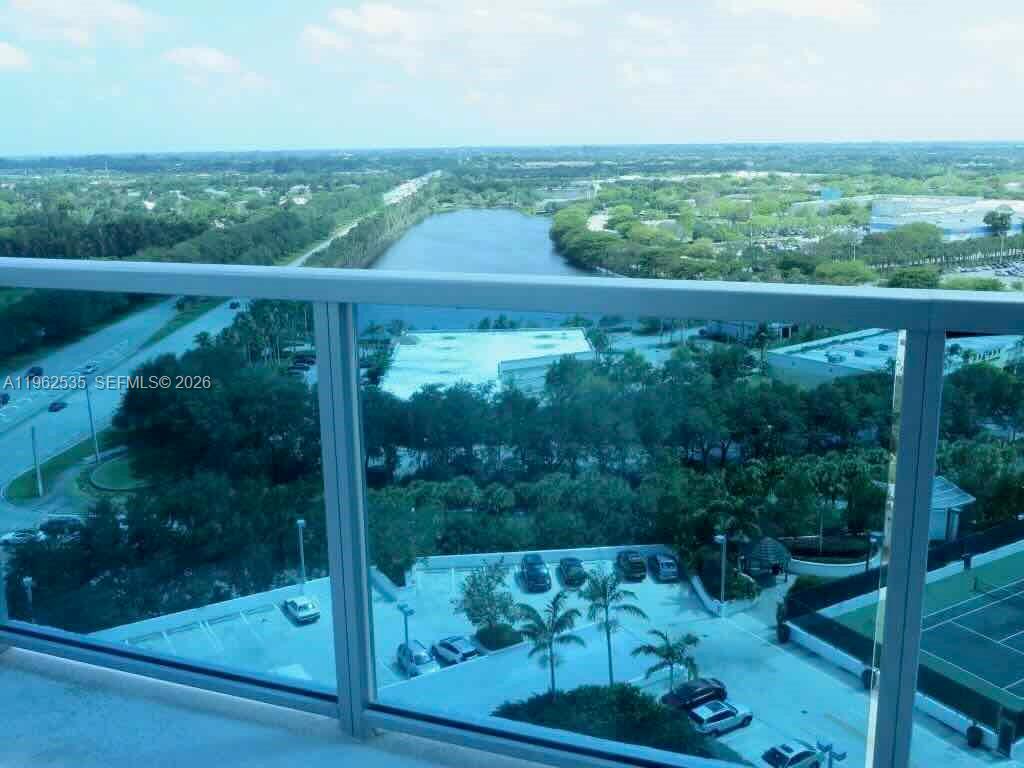 2641 North Flamingo Road, Unit 1701N Sunrise, FL 33323 - Photo 41 of 48