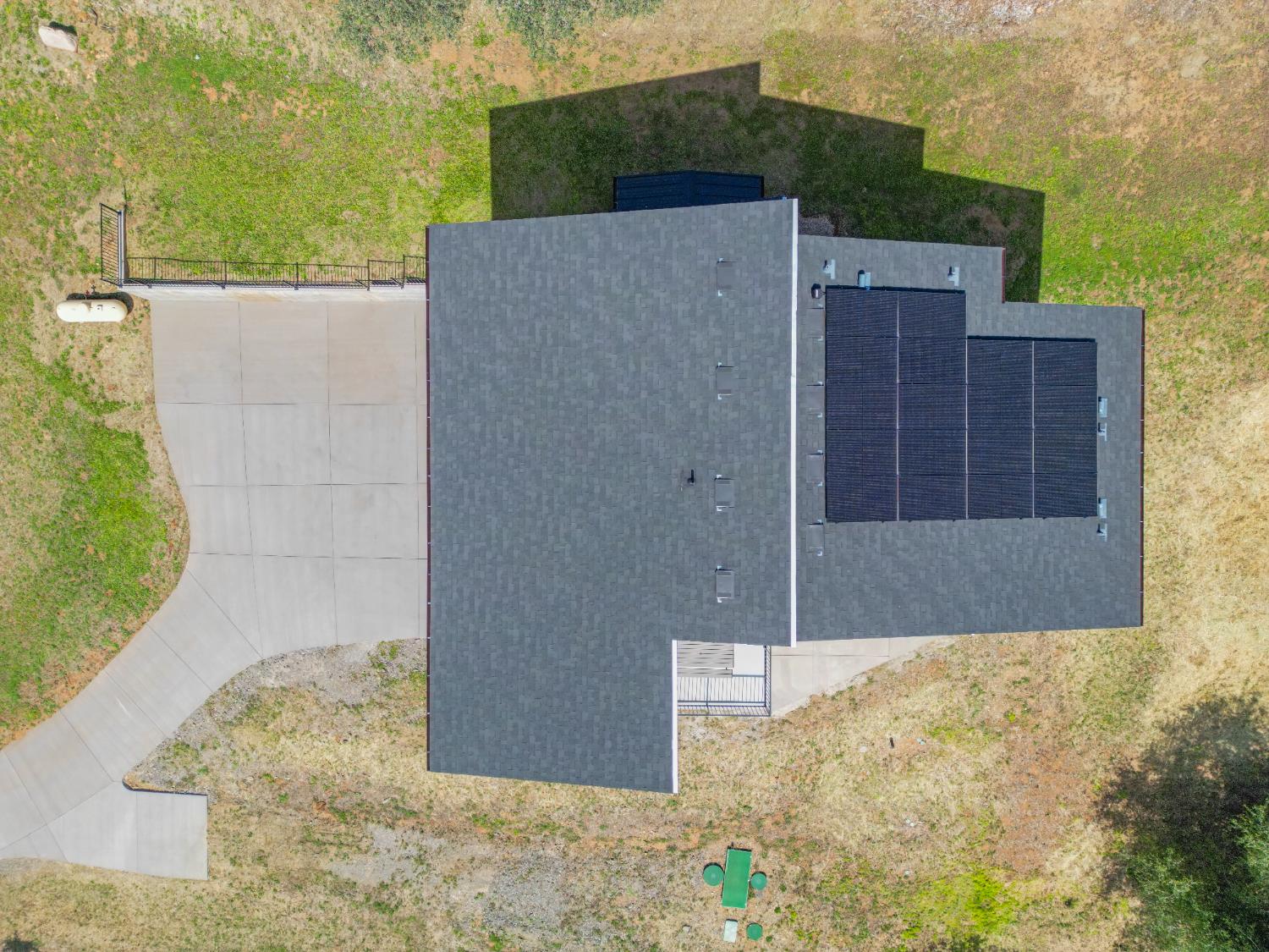 2661 Shirland Tract Road Auburn, CA 95603 - Photo 77 of 87 a view of outdoor space