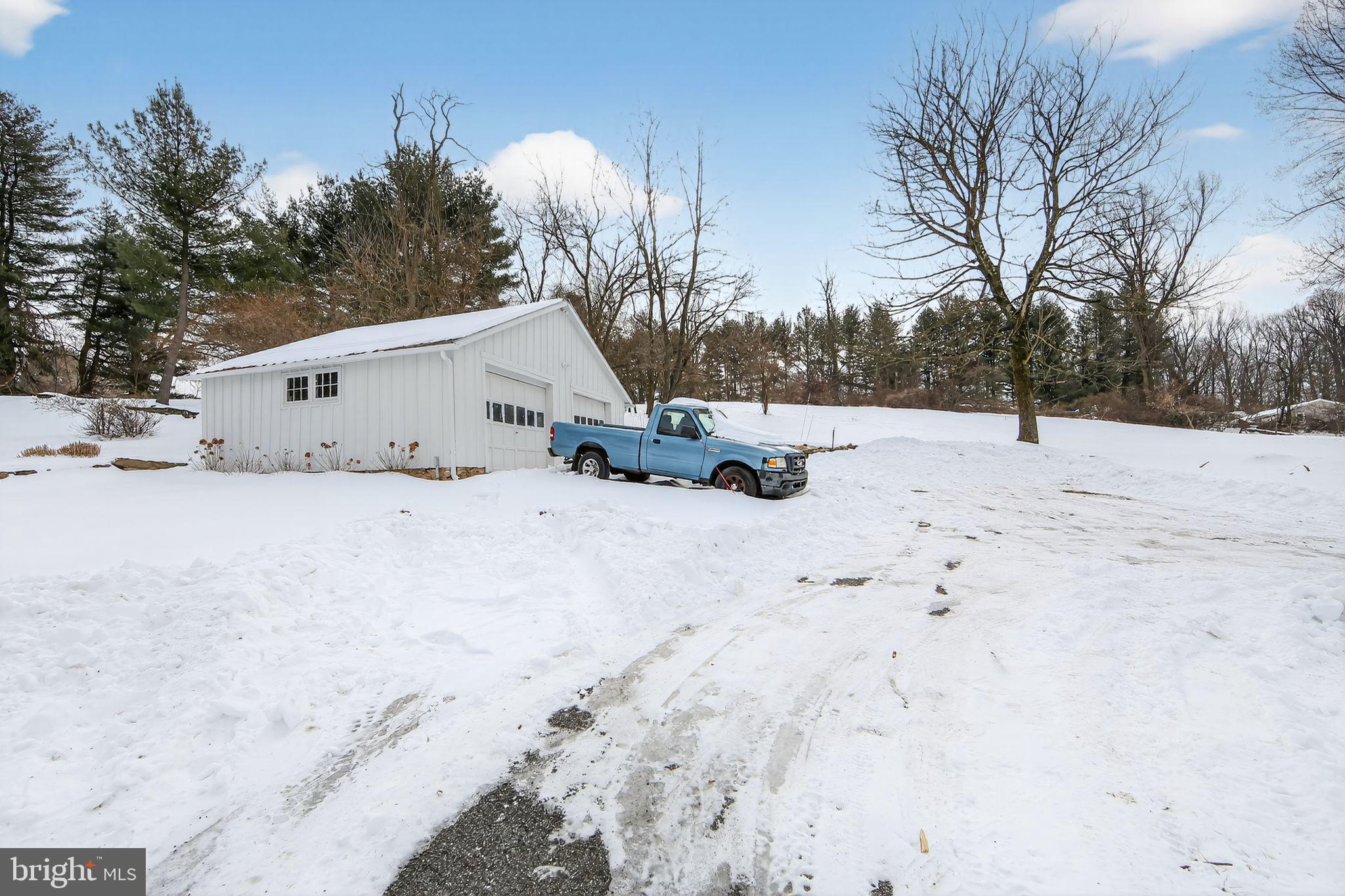 138 Landenberg Road Landenberg, PA 19350 - Photo 33 of 41 Oversized detached garage