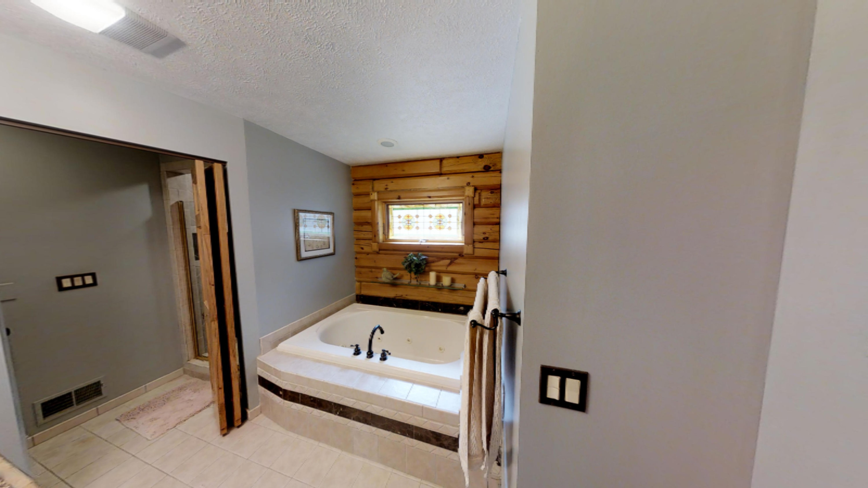 23 South Maple Road Branch, MI 49402 - Photo 14 of 18 Clint Maki Log Home EXPERT 616-340-272