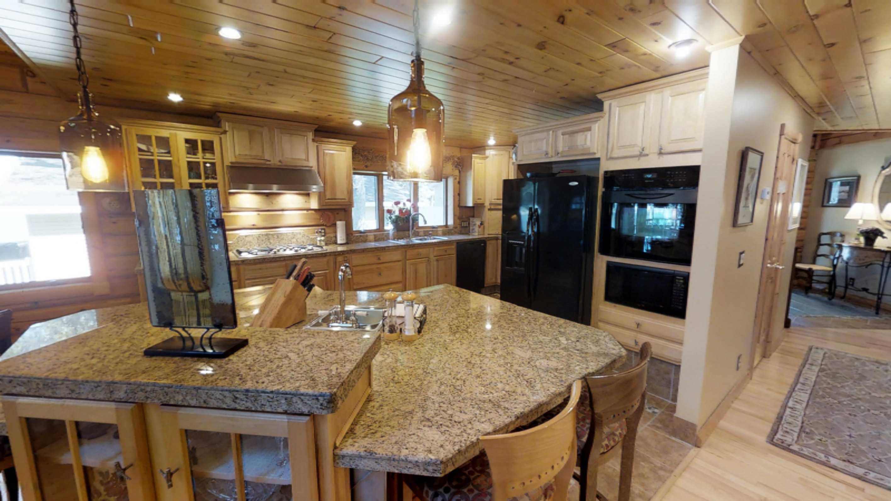 23 South Maple Road Branch, MI 49402 - Photo 6 of 18 Clint Maki Log Home EXPERT 616-340-272