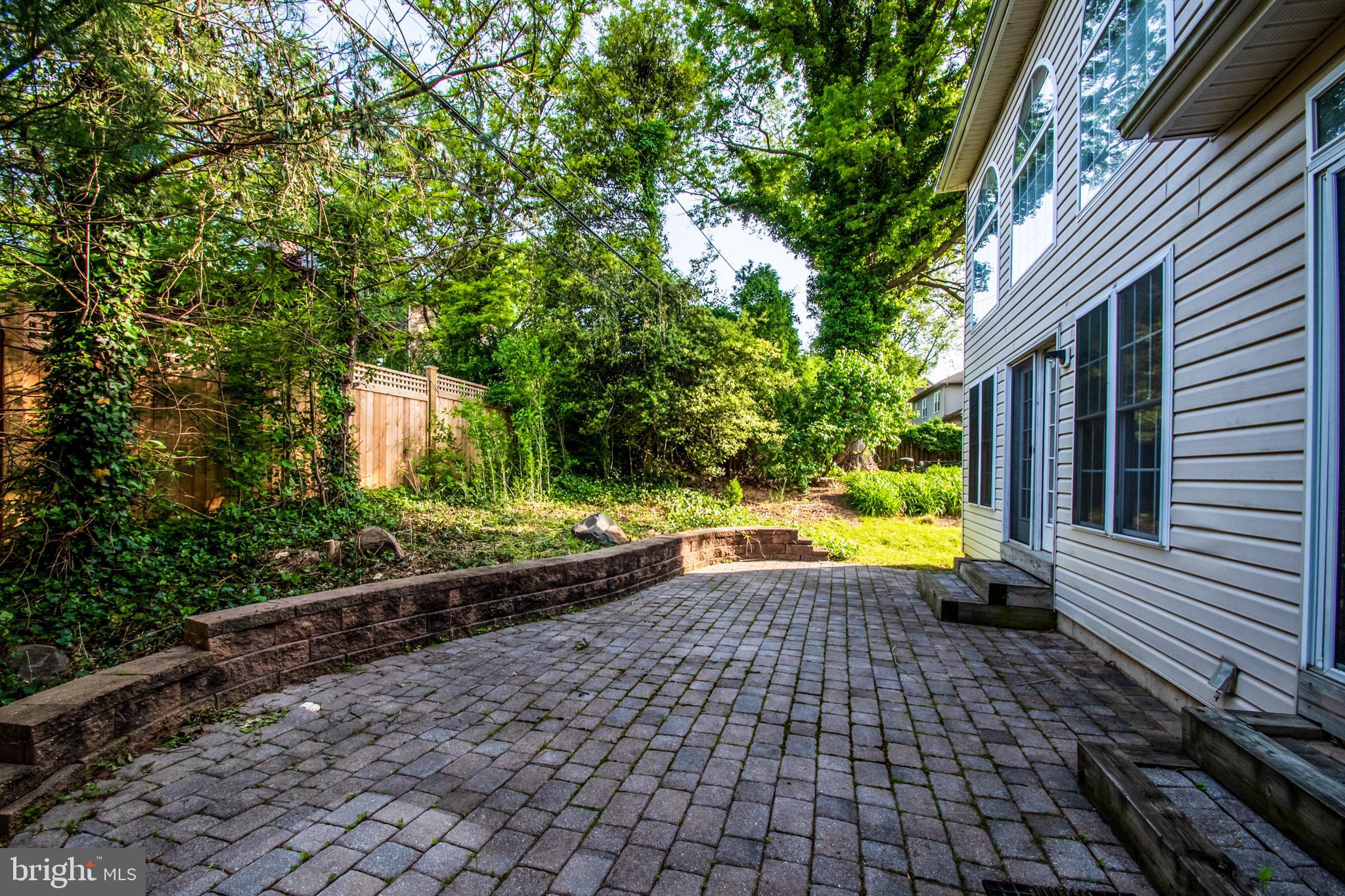1 Carl Road Wilmington, DE 19803 - Photo 32 of 33 Back yard patio