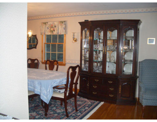 30 Mark Road North Andover, MA 01845 - Photo 8 of 15 Gallery Image 8