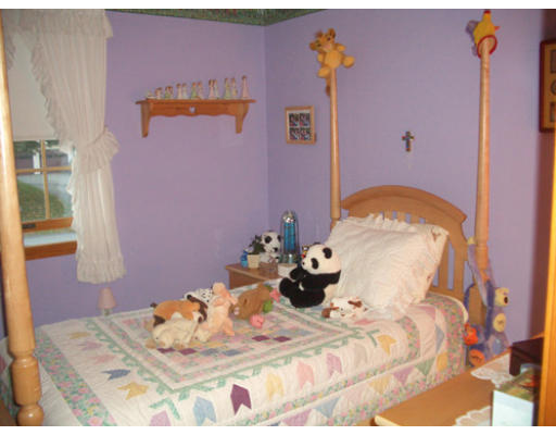 30 Mark Road North Andover, MA 01845 - Photo 10 of 15 Gallery Image 10