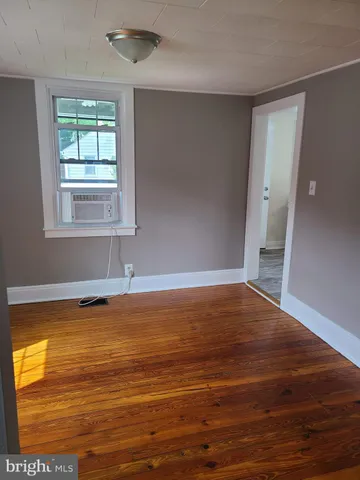 $285,000 | 1700 Goodview Road, Parkville, MD 21234