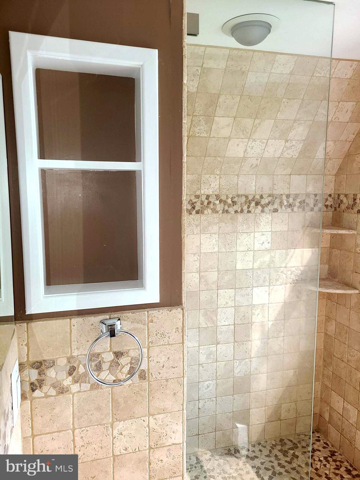 1700 Goodview Road Parkville, MD 21234 - Photo 27 of 50 a bathroom with a shower