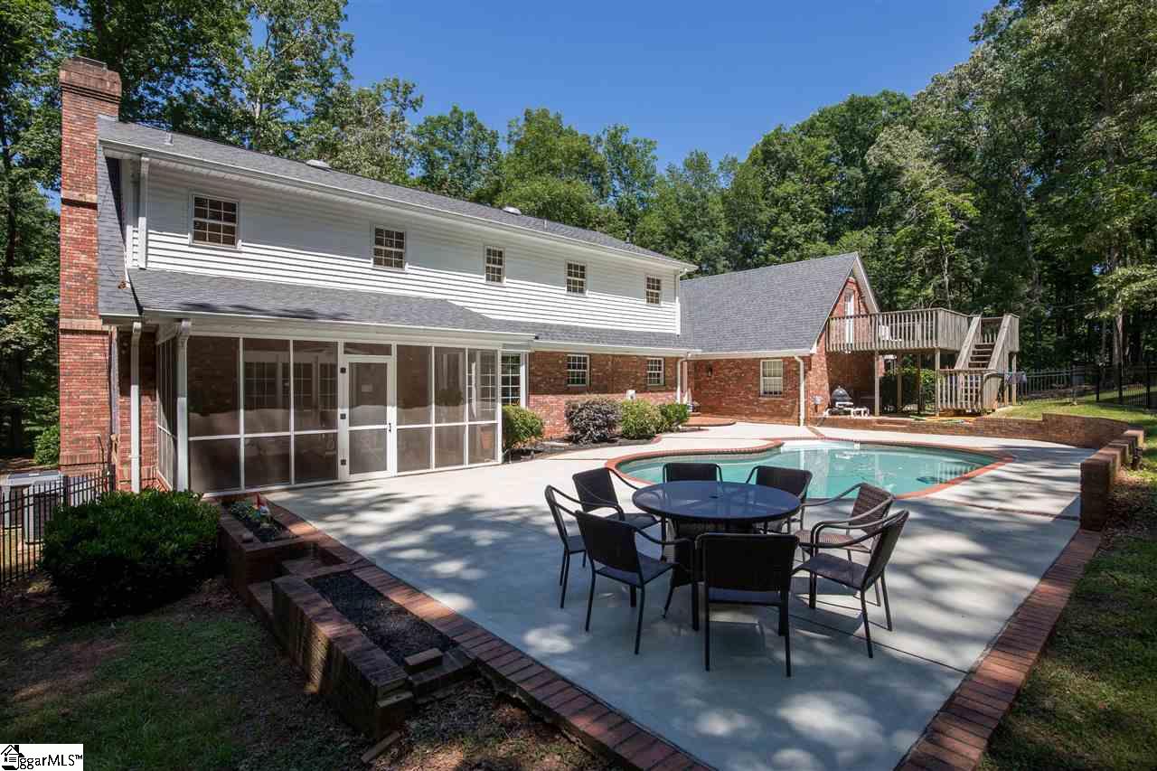 107 Furman Road Pickens, SC 29671 - Photo 6 of 33