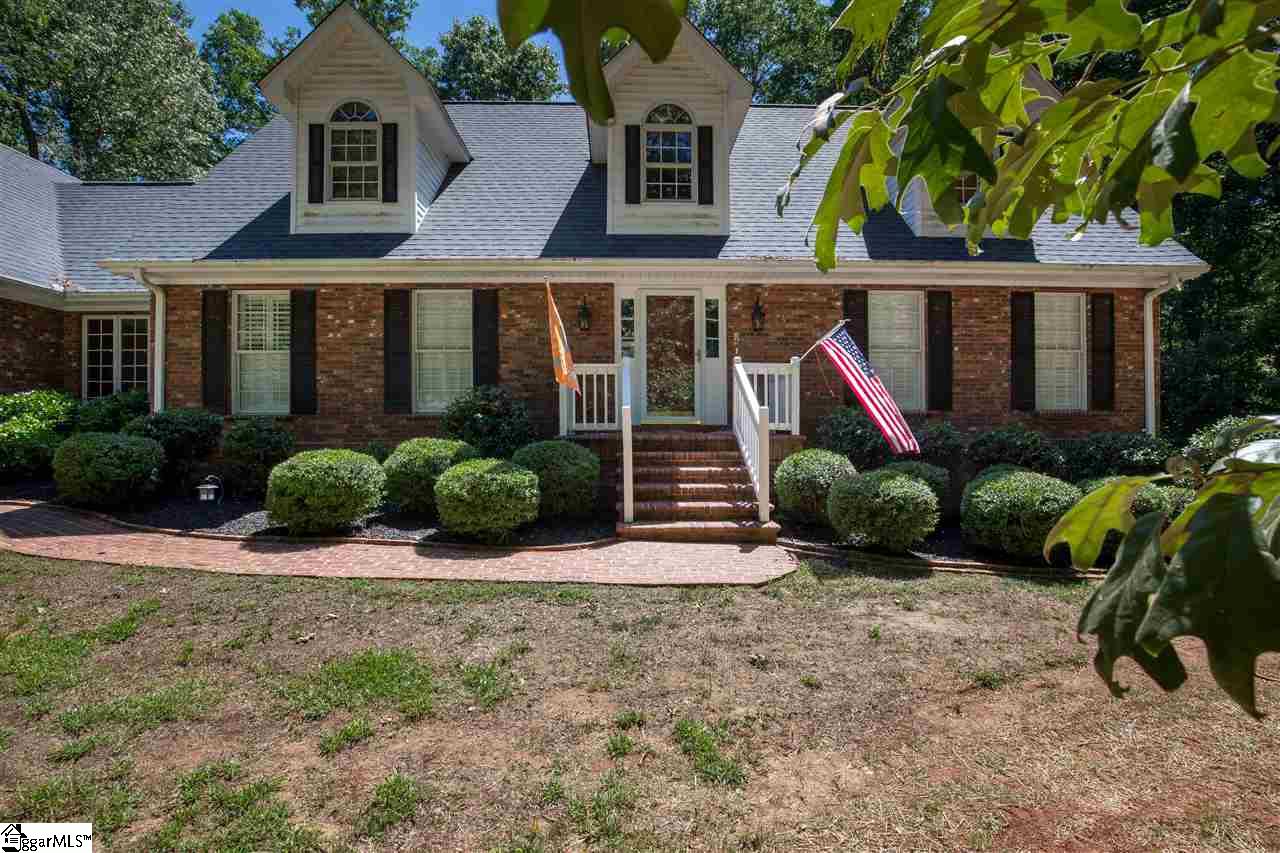 107 Furman Road Pickens, SC 29671 - Photo 8 of 33