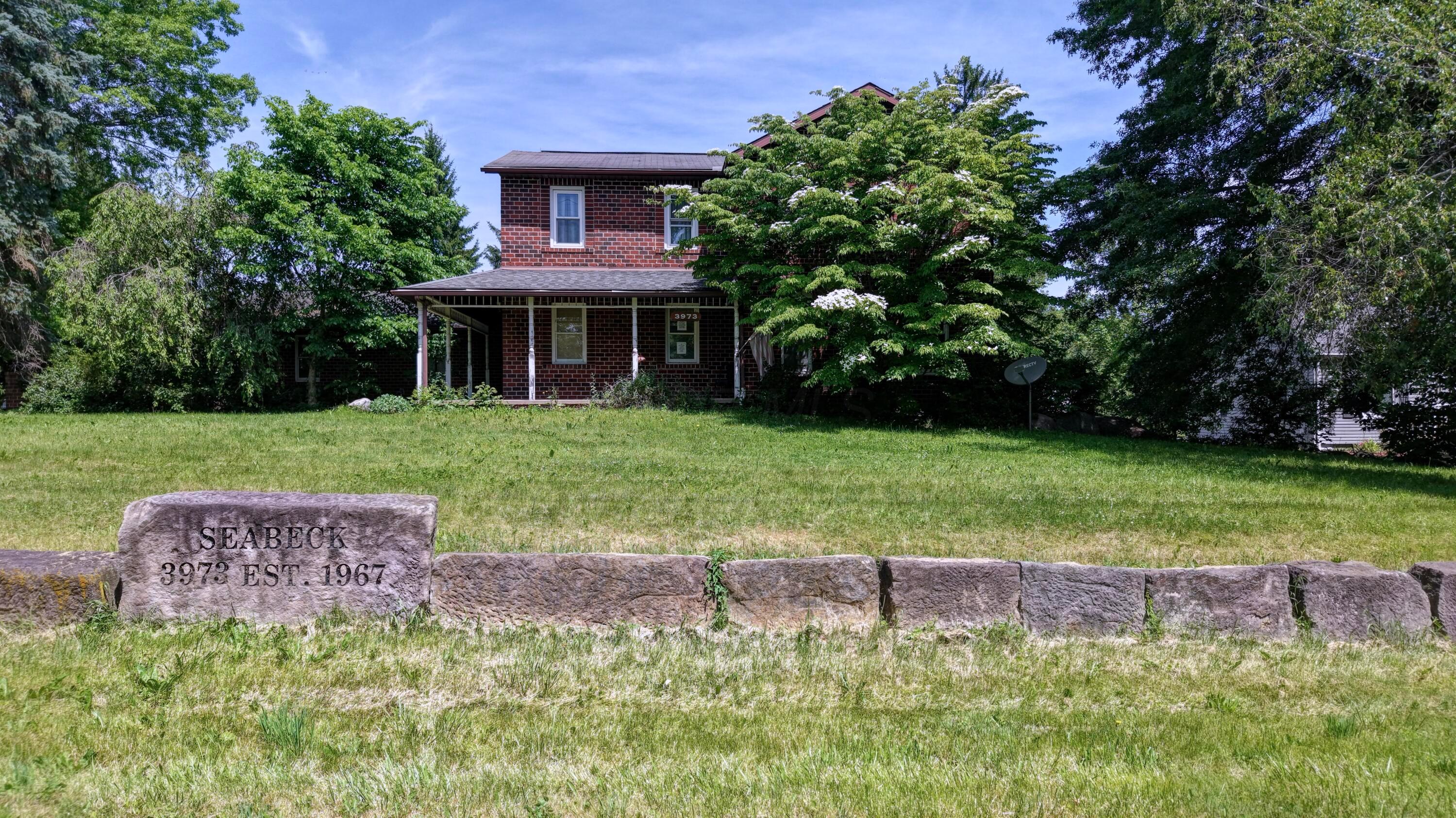 3973 Wadsworth Road Norton, OH 44203 - Photo 5 of 84