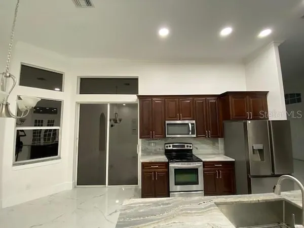 $2,700 | 26 Northwest 8th Place, Cape Coral, FL 33993