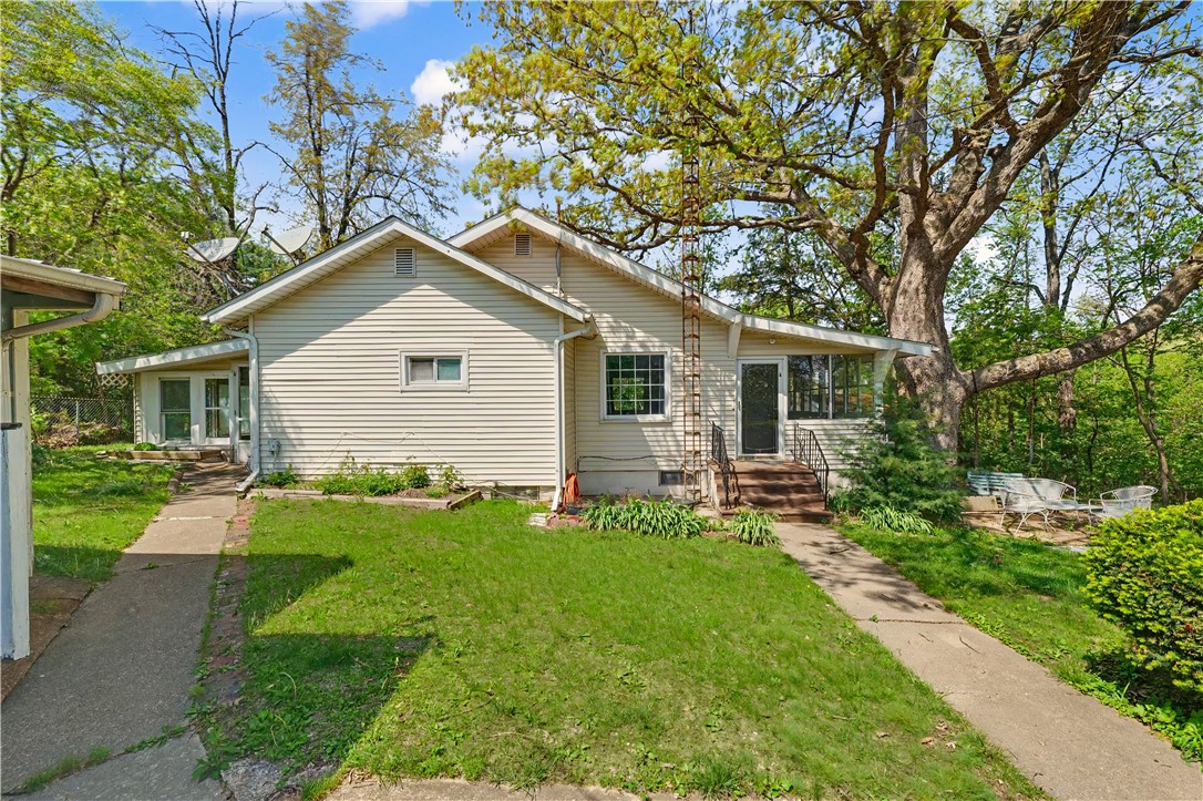 2 Homewood Fishing Club Decatur, IL 62521 - Photo 1 of 47