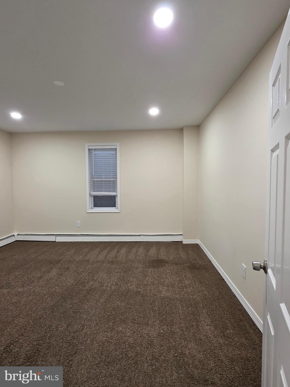 2715 East Ontario Street, Unit C Philadelphia, PA 19134 - Photo 28 of 32 an empty room with a empty space and window