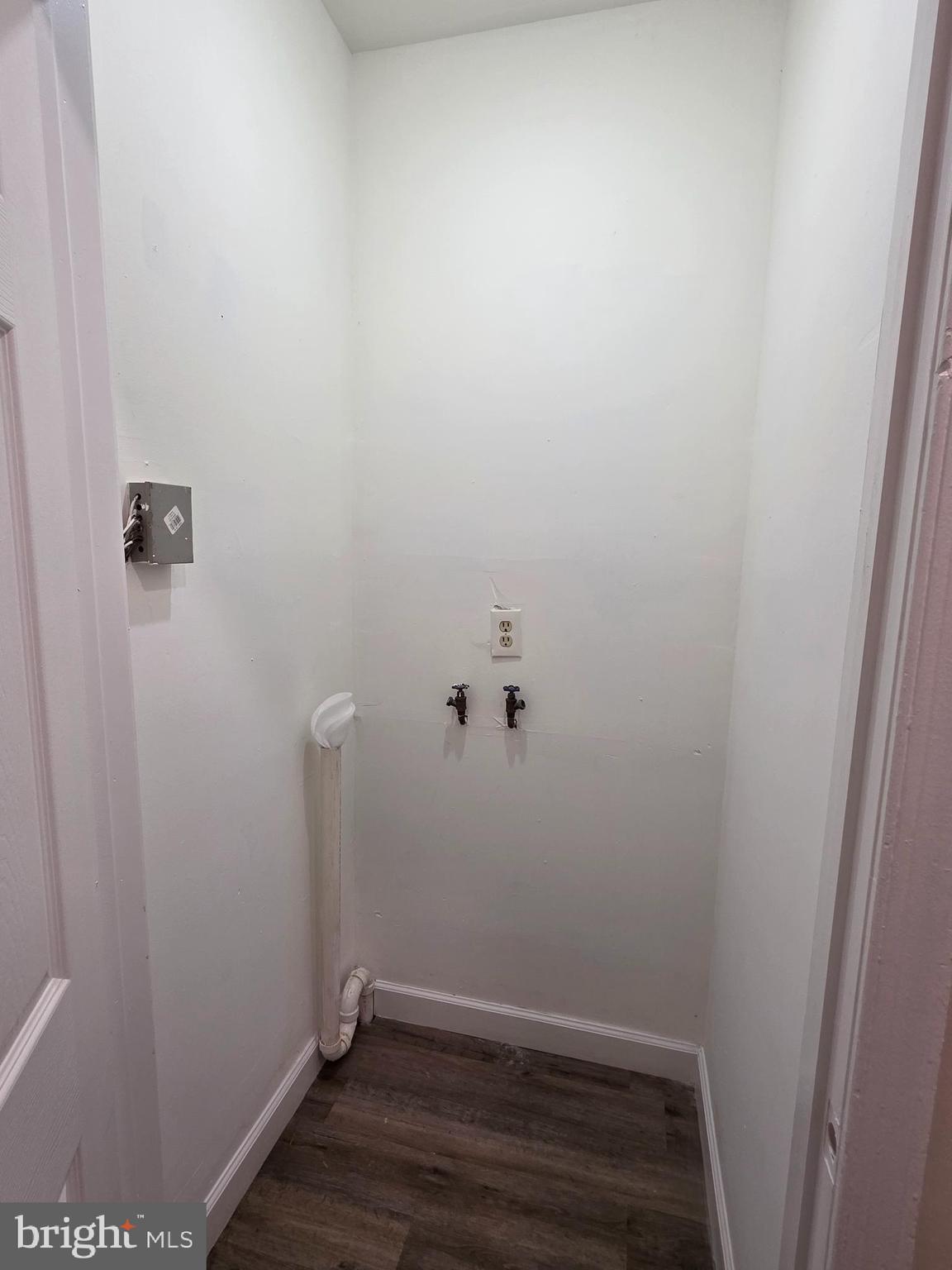 2715 East Ontario Street, Unit C Philadelphia, PA 19134 - Photo 9 of 32 a view of small space