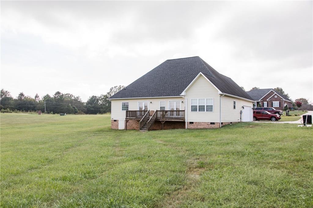 71 Hawks Ridge Hickory, NC 28601 - Photo 31 of 32 Gallery Image 31