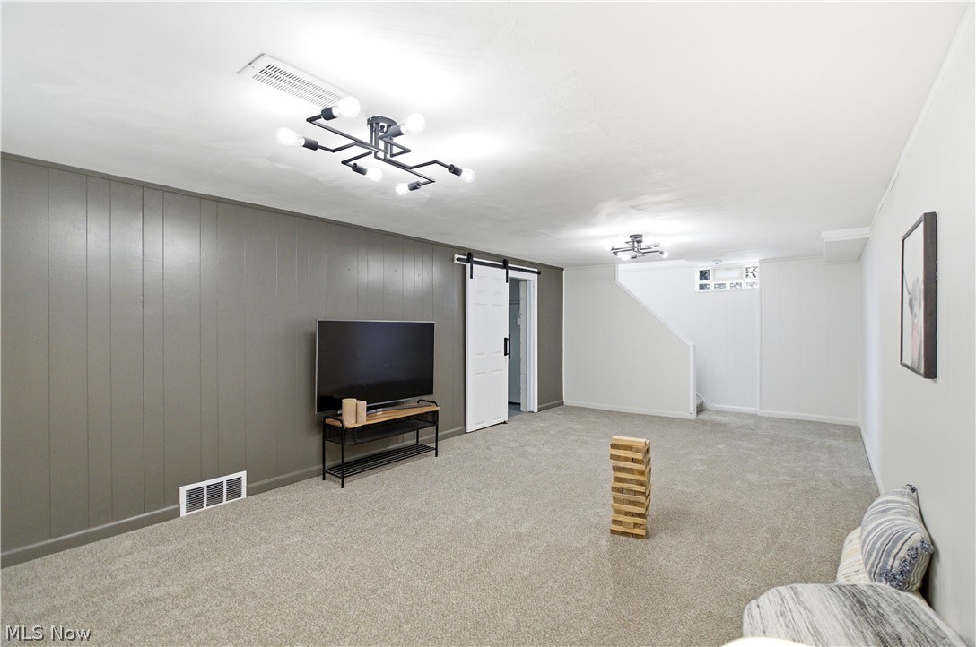 4046 Stilmore Road Cleveland, OH 44121 - Photo 39 of 45 Gallery Image 39