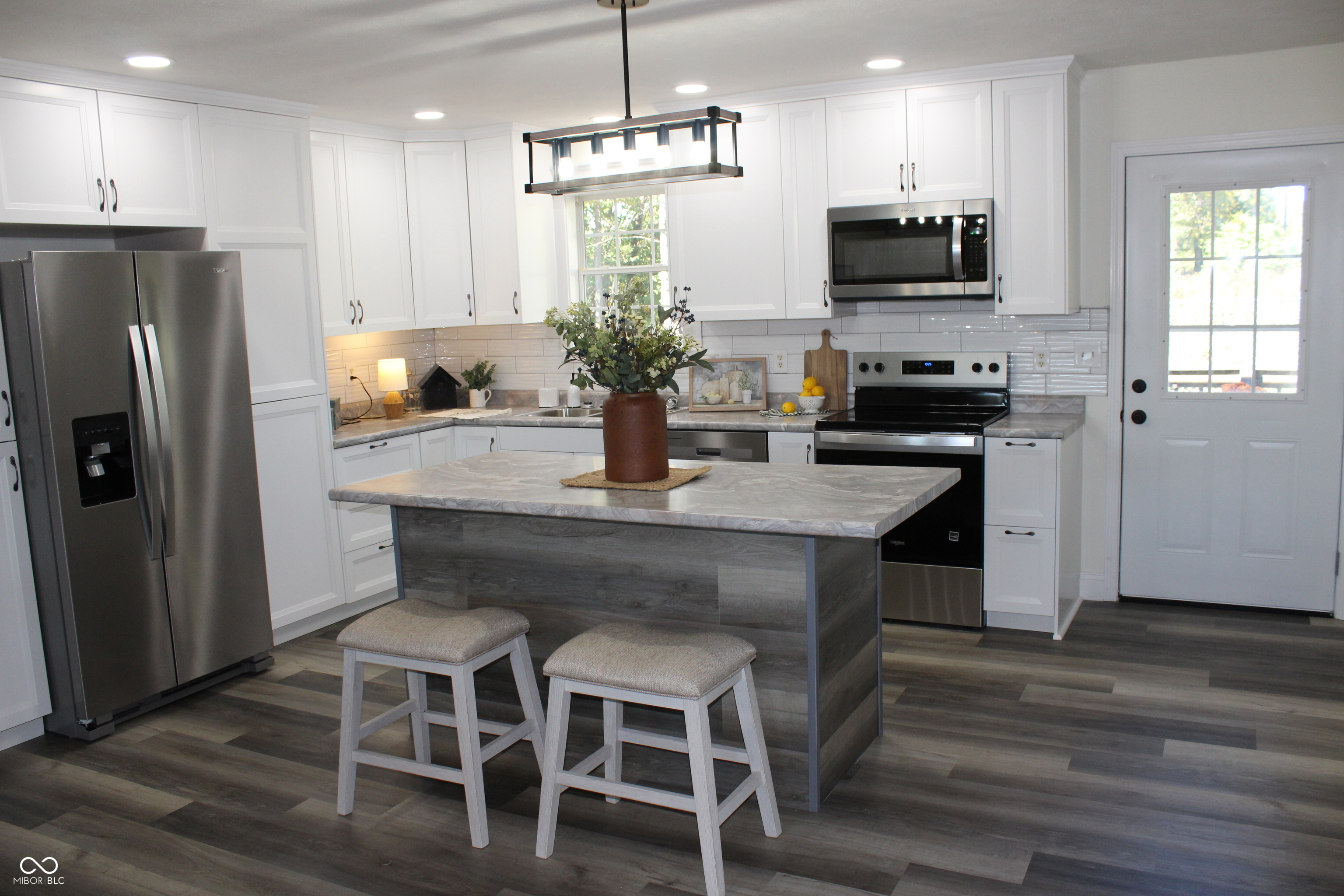 3325 Rabbit Run Court Terre Haute, IN 47802 - Photo 6 of 31