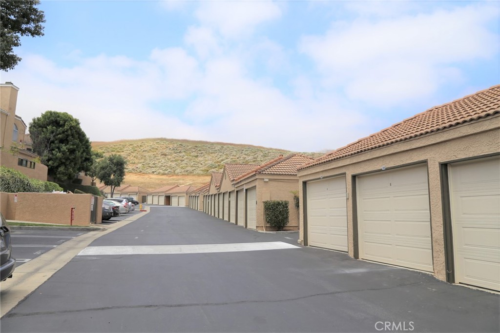 13133 Le Parc, Unit 1009 Chino Hills, CA 91709 - Photo 20 of 21 a view of a terrace