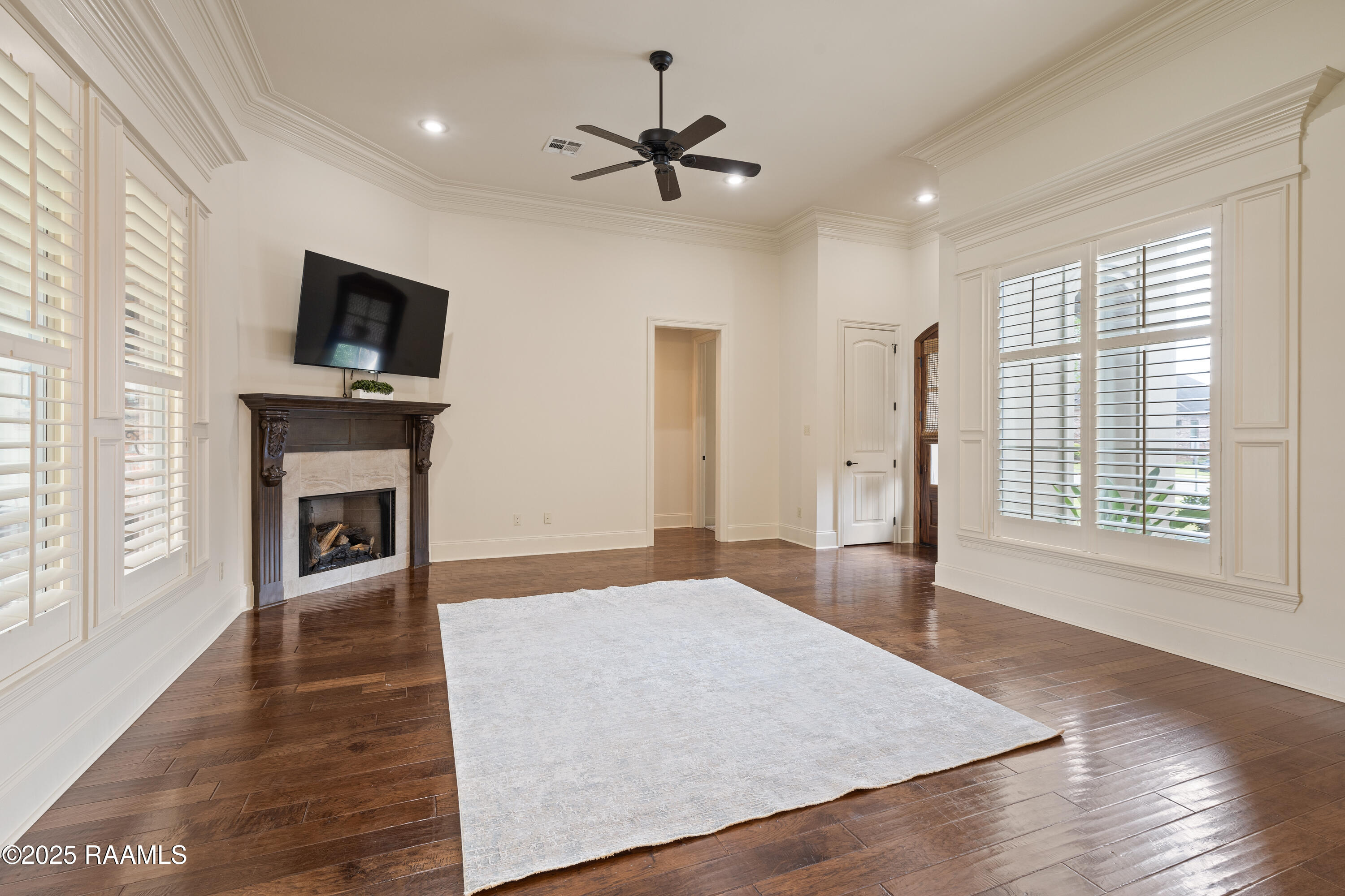 102 Spring View Drive Youngsville, LA 70592 - Photo 3 of 52 102 Spring View Dr-6