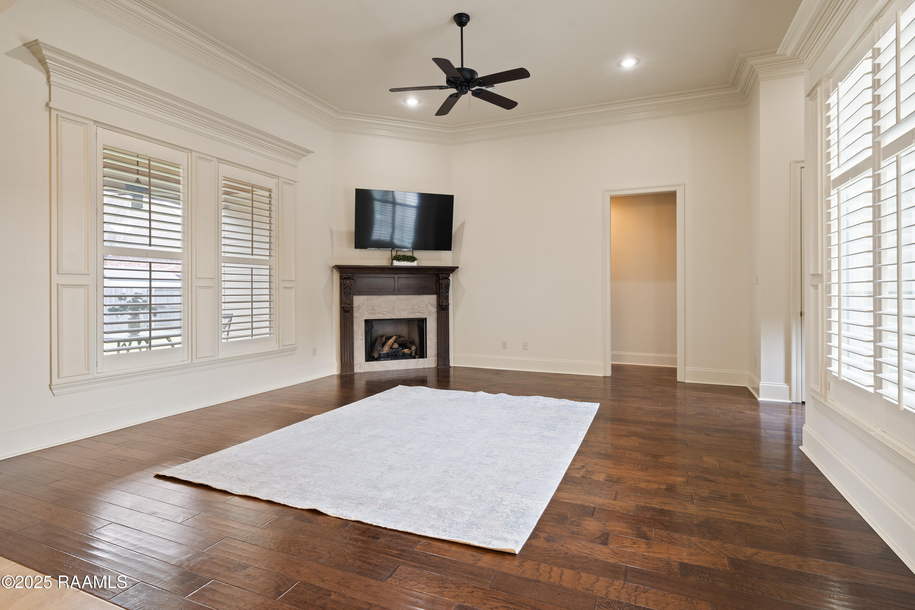 102 Spring View Drive Youngsville, LA 70592 - Photo 4 of 52 102 Spring View Dr-5