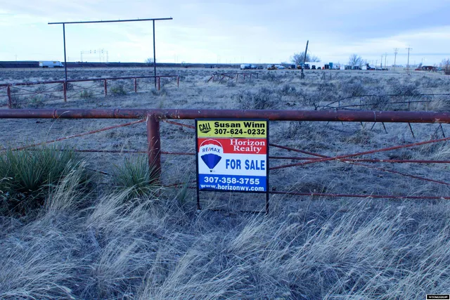 $125,000 | 109 Opal Street, Douglas, WY 82633