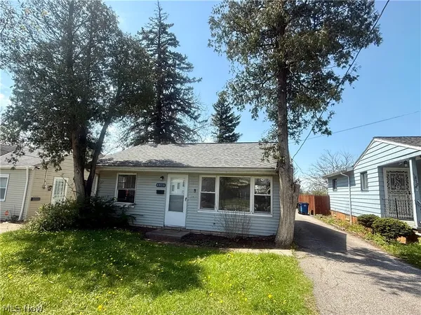 $94,900 | 4816 East 173rd Street, Cleveland, OH 44128