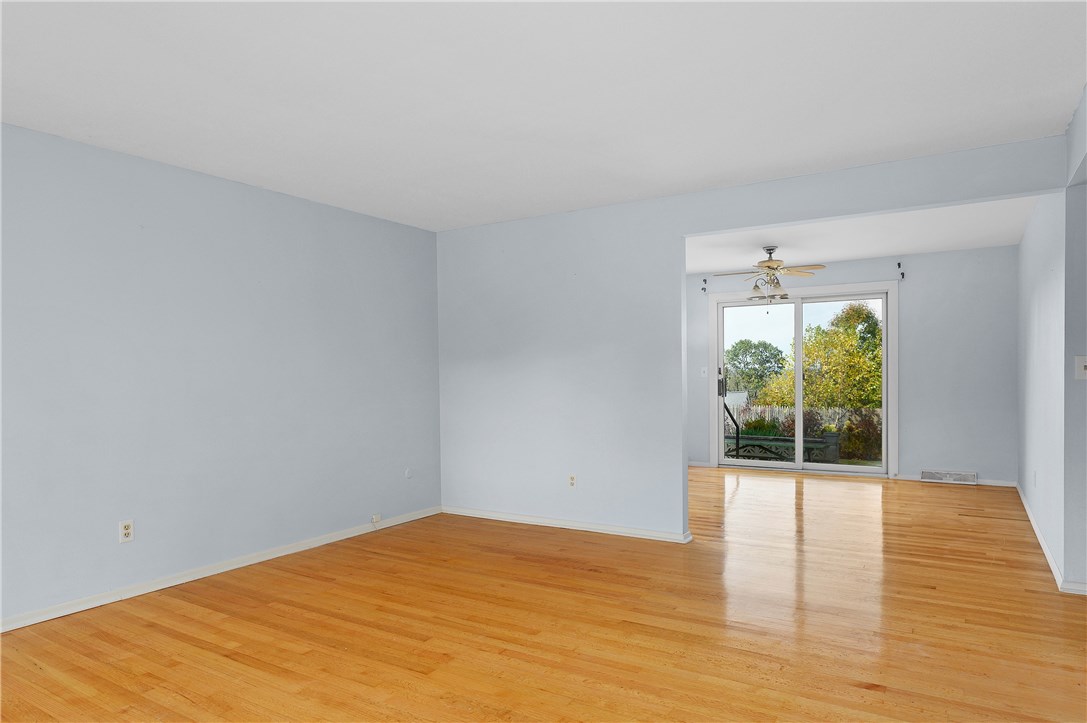 106 Grandview Avenue Woonsocket, RI 02895 - Photo 11 of 28 Gallery Image 11