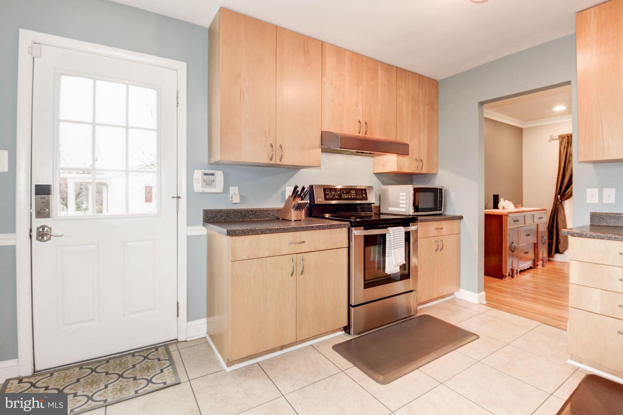 6417 Meriwether Lane Springfield, VA 22150 - Photo 23 of 61