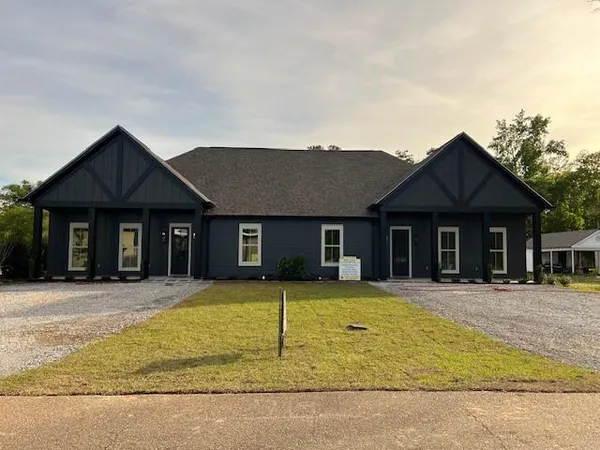 $4,000 | 719 West 18th Avenue, Covington, LA 70433
