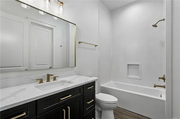 $4,000 | 719 West 18th Avenue, Covington, LA 70433