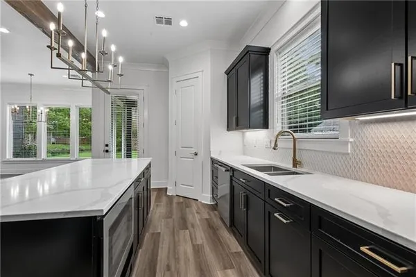 $4,000 | 719 West 18th Avenue, Covington, LA 70433