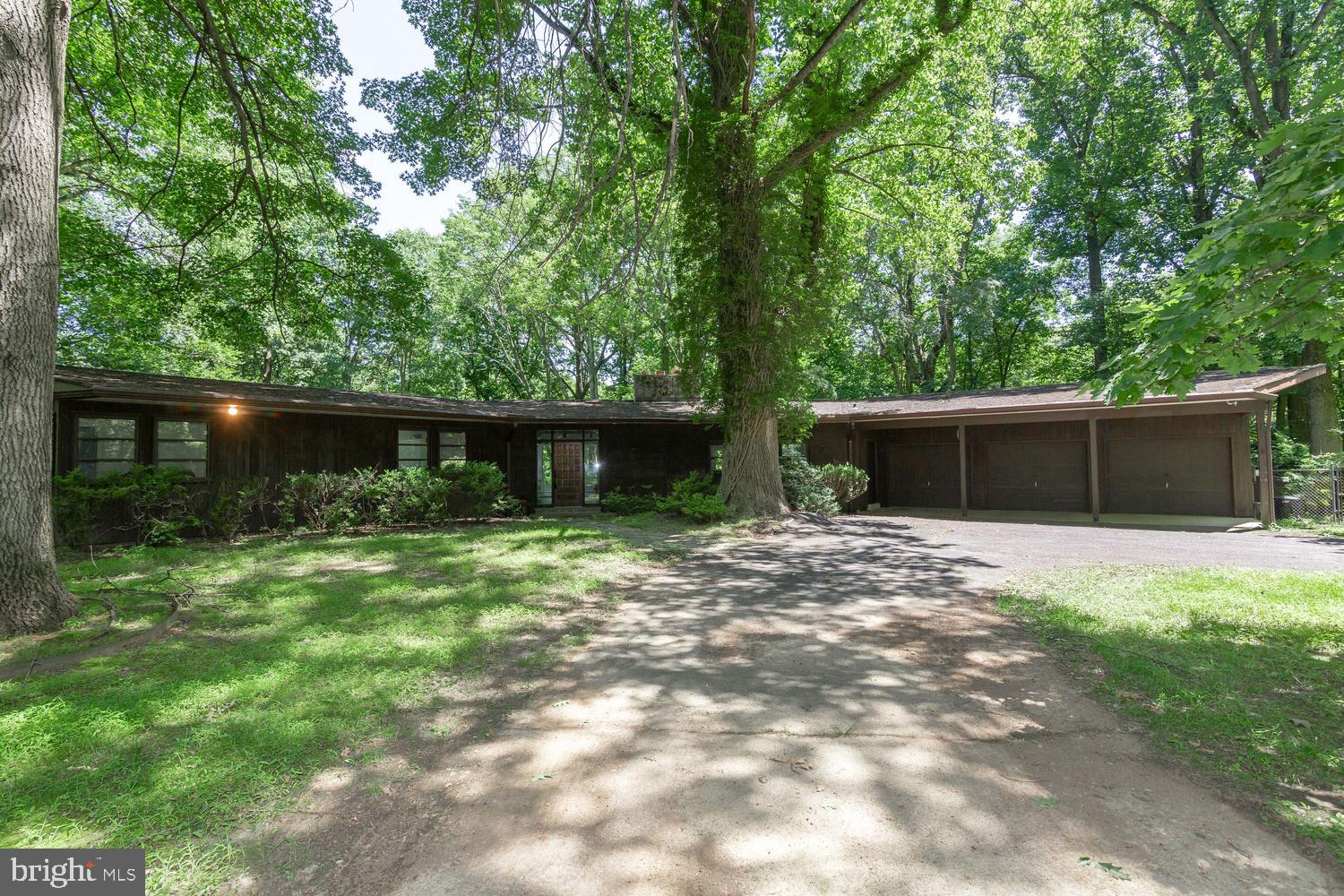 235 Harvey Road Chadds Ford, PA 19317 - Photo 1 of 39 Gallery Image 1