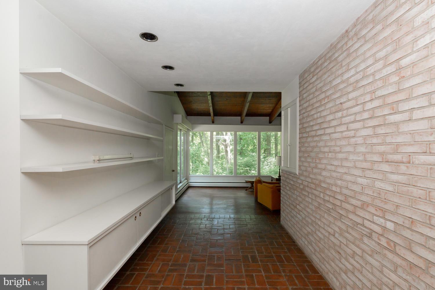 235 Harvey Road Chadds Ford, PA 19317 - Photo 3 of 39 Gallery Image 3