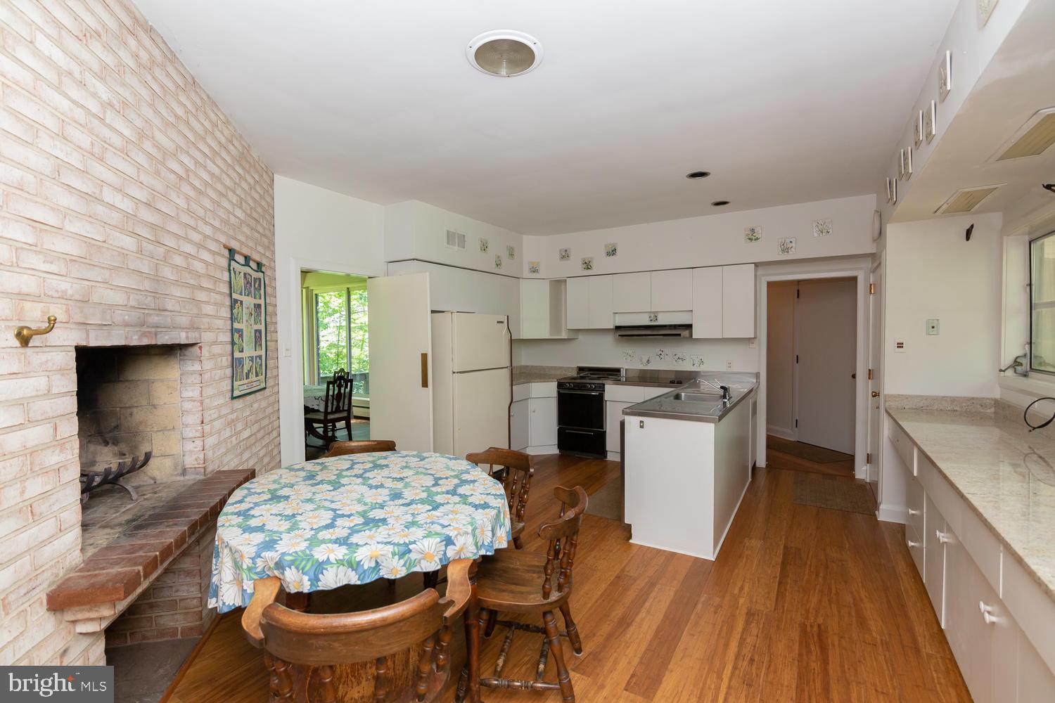 235 Harvey Road Chadds Ford, PA 19317 - Photo 10 of 39 Gallery Image 10