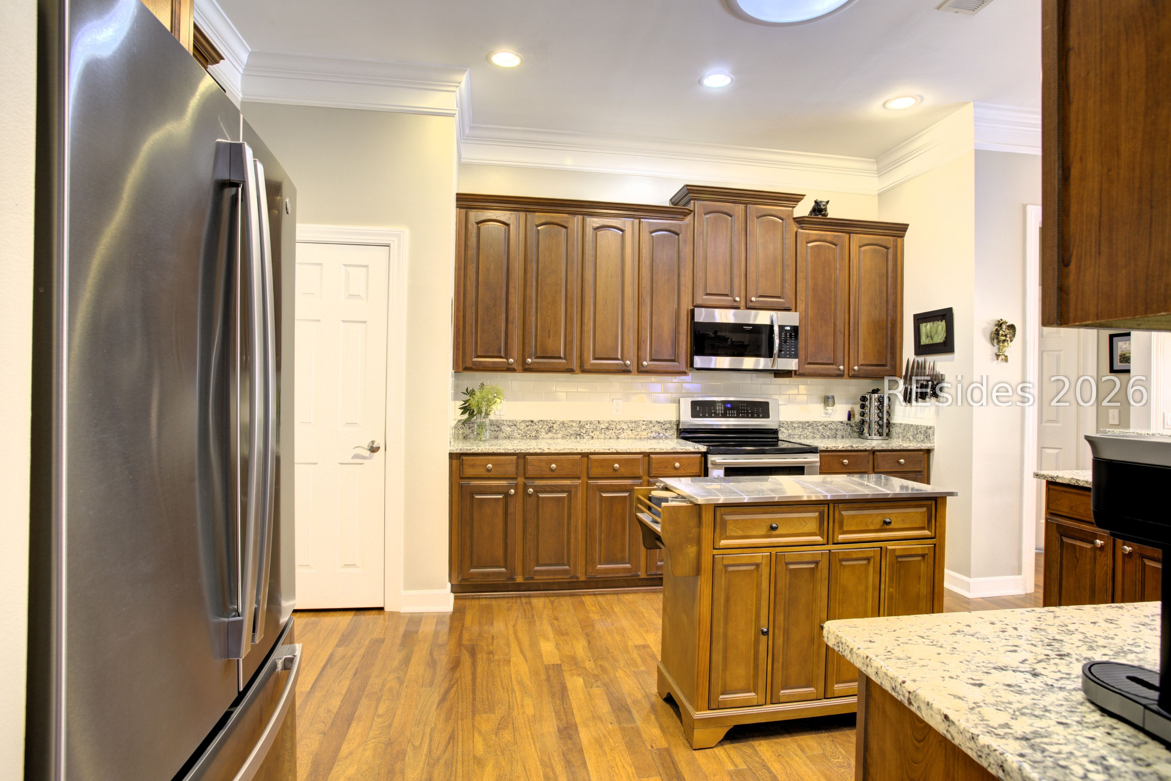 108 Spring Meadow Drive Bluffton, SC 29910 - Photo 12 of 22 Plenty of Room to Prep & Serve!