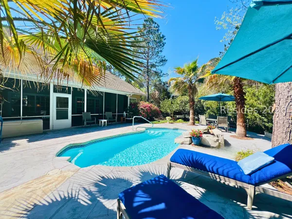 $835,000 | 108 Spring Meadow Drive, Bluffton, SC 29910