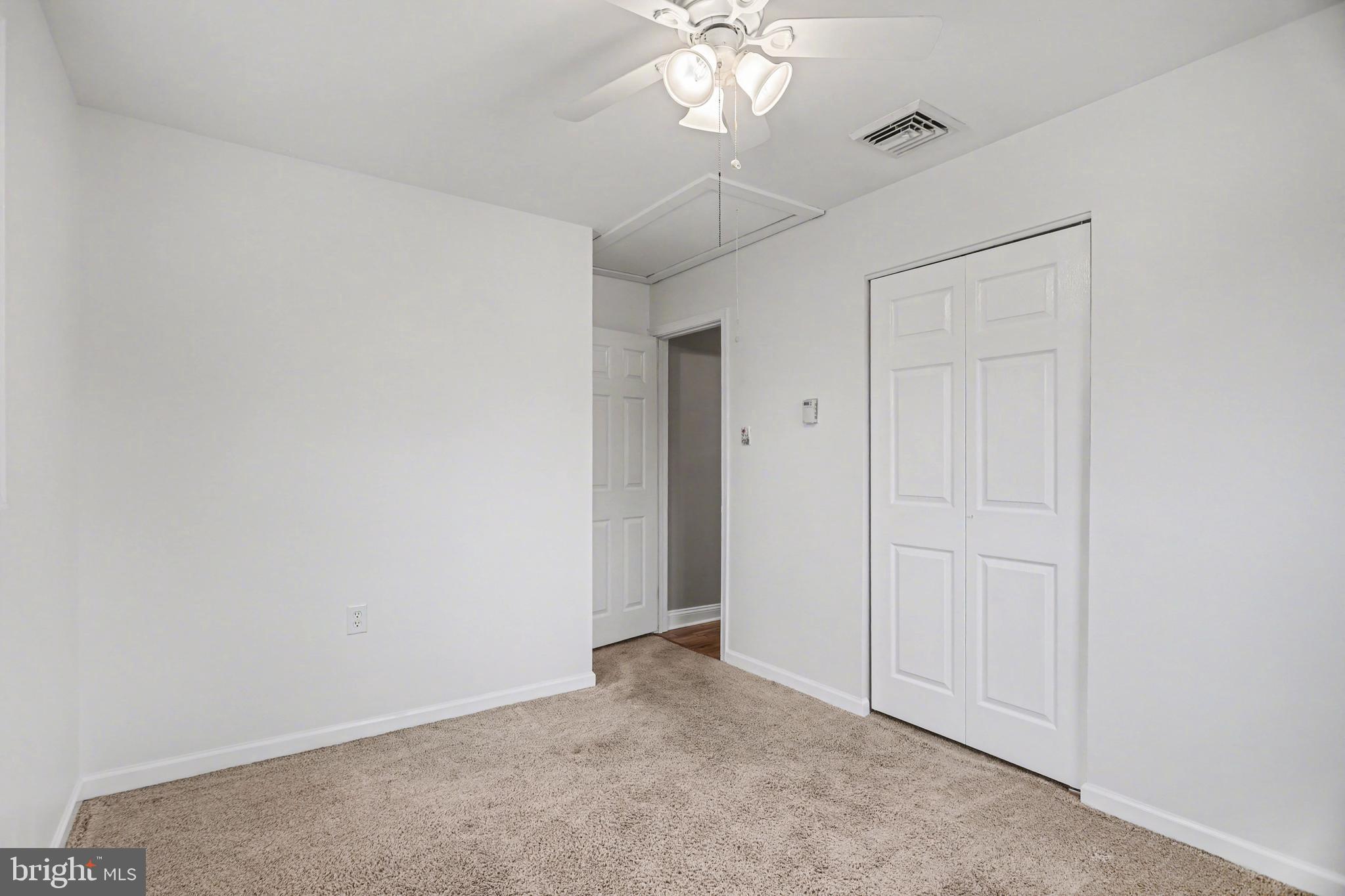 90 Eagle Lane Etters, PA 17319 - Photo 19 of 33 an empty room with a chandelier fan