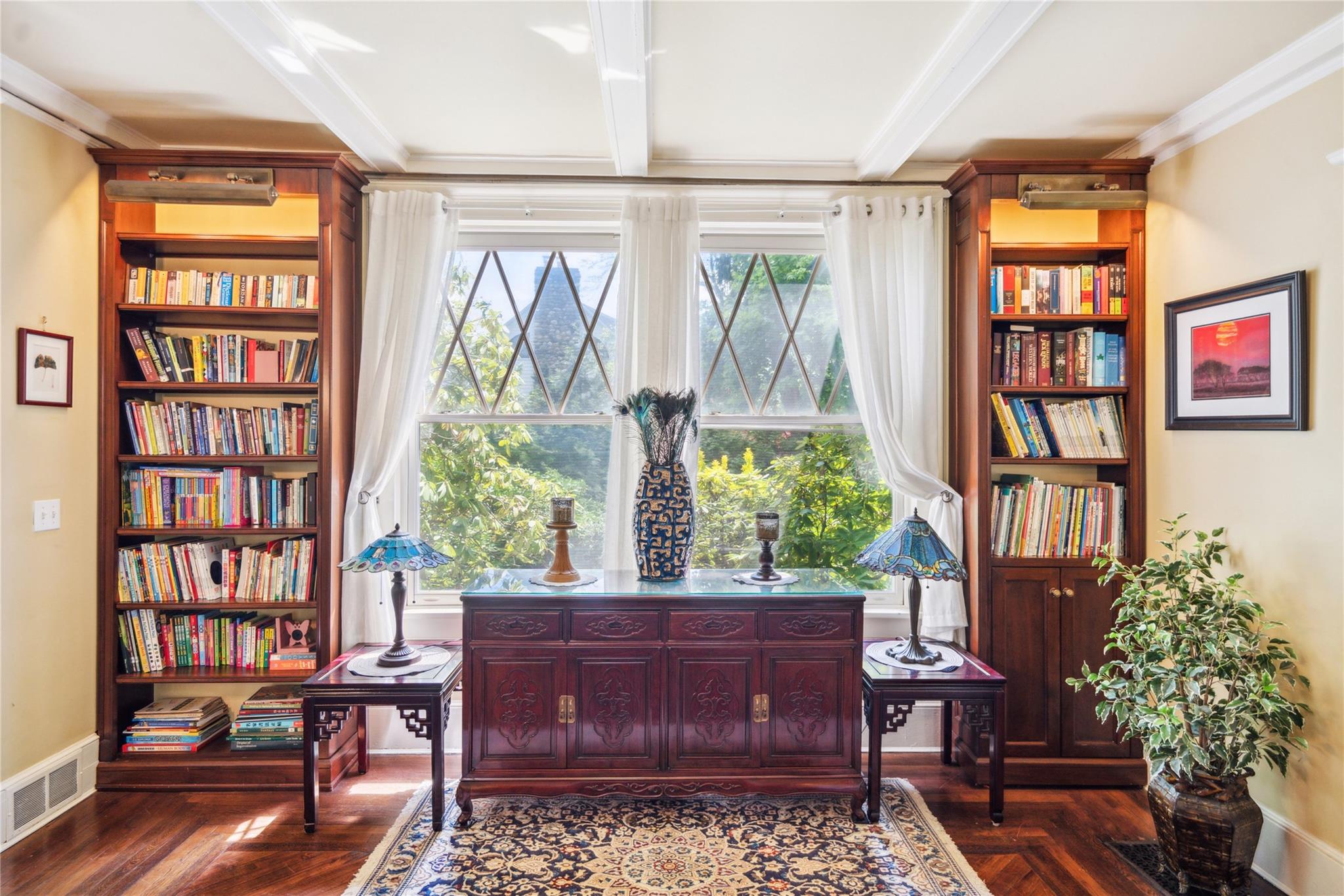 17 The Intervale Roslyn Estates, NY 11577 - Photo 12 of 33 a view of a interior of the house