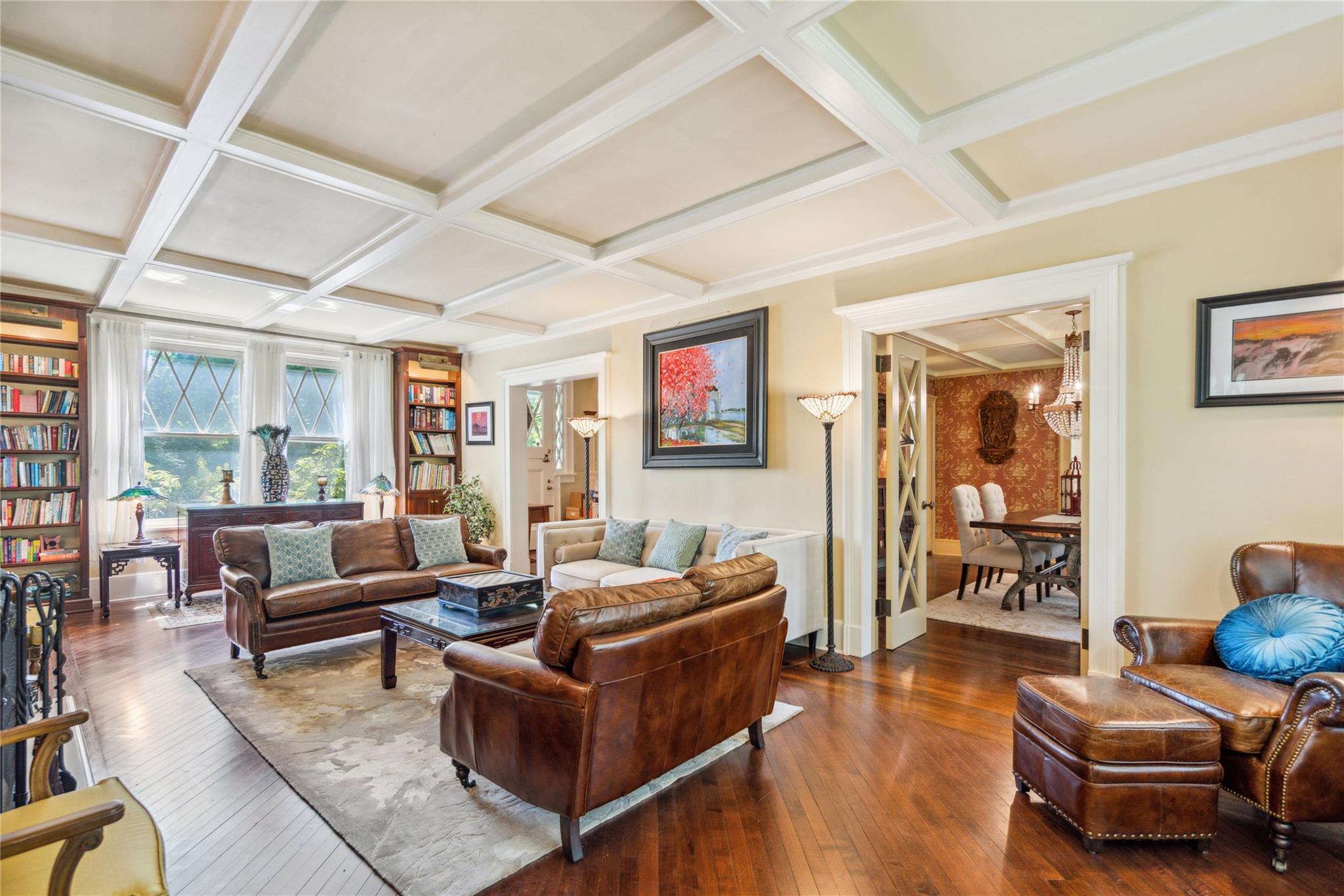 17 The Intervale Roslyn Estates, NY 11577 - Photo 8 of 33 a living room with furniture and wooden floor