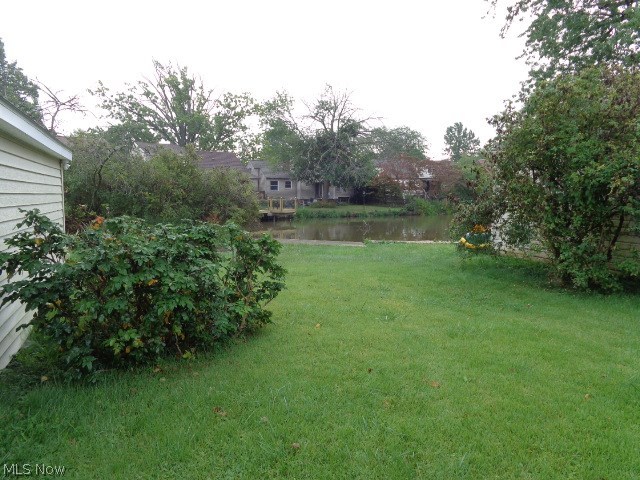 6451 Keltonshire Road Parma, OH 44129 - Photo 4 of 19 Backyard