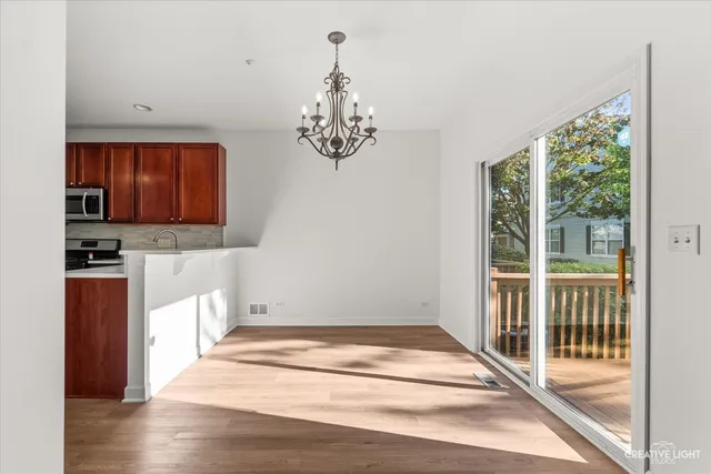 $377,750 | 6099 Canterbury Lane, Unit 6099, Hoffman Estates, IL 60192