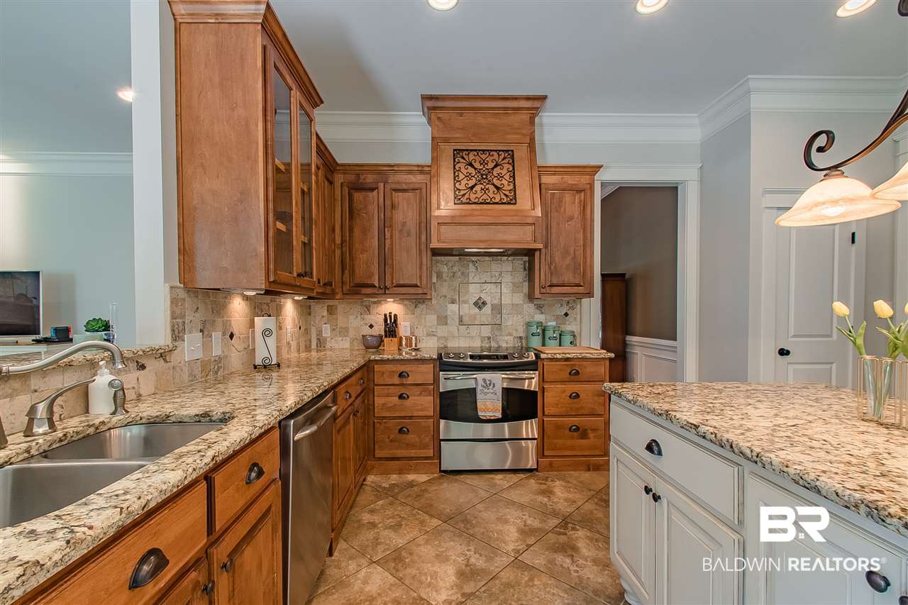406 Rothley Avenue Fairhope, AL 36532 - Photo 11 of 39 Kitchen