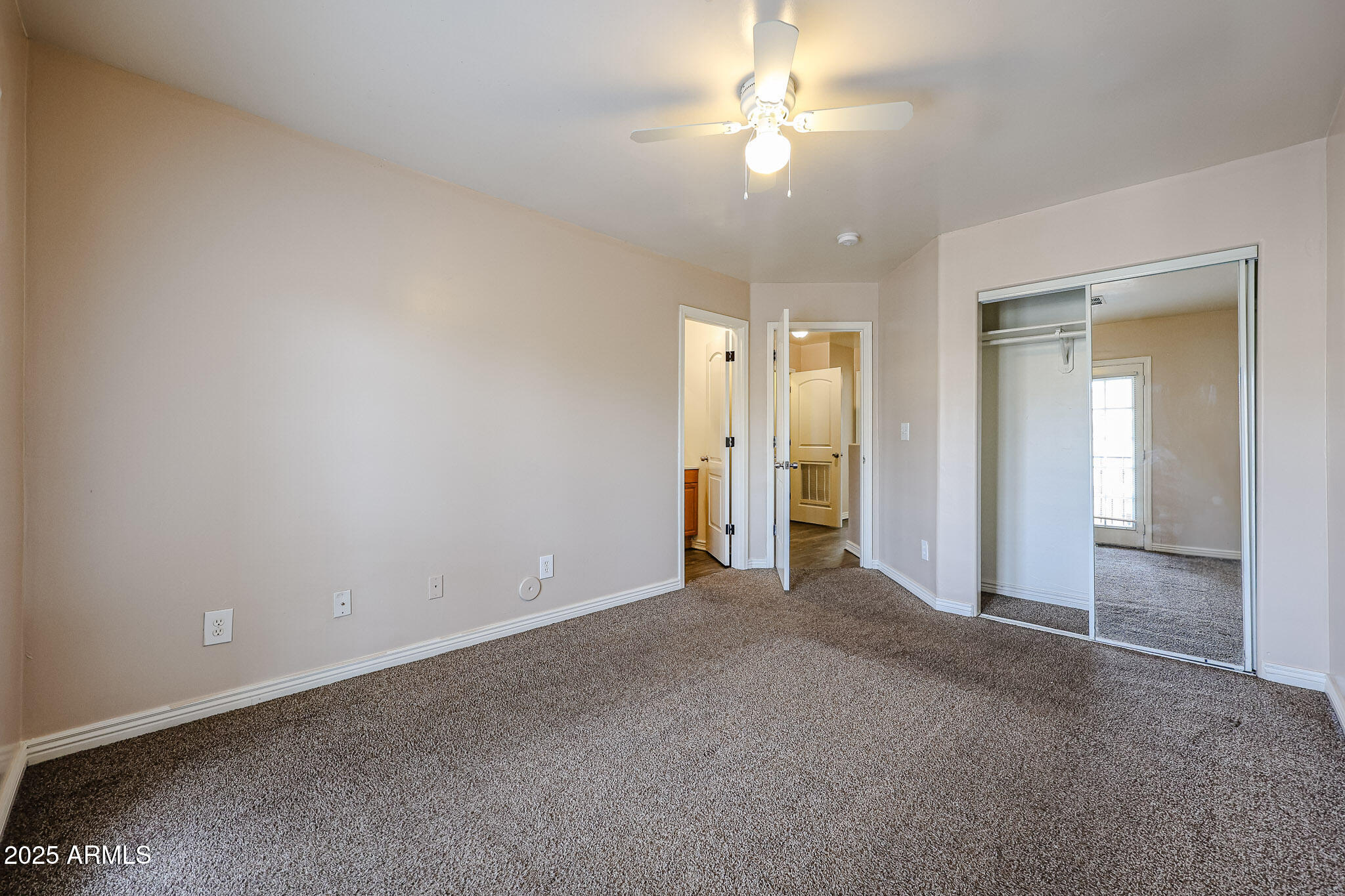 2614 East Monte Vista Road, Unit 4 Phoenix, AZ 85008 - Photo 16 of 37 B (15)